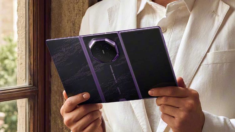 Huawei Luncurkan Ponsel Lipat Tiga Mate XT 2 dan 6 Produk Lainnya