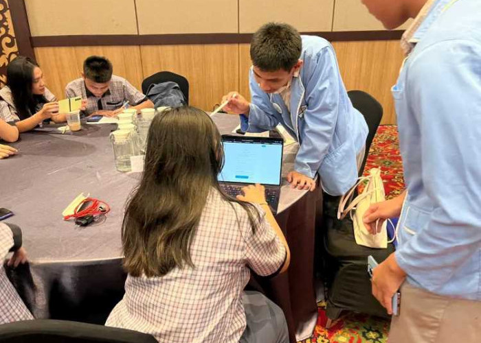 EduMind Wellbeing & AI Camp Telkom di Makassar Diikuti 350 Peserta