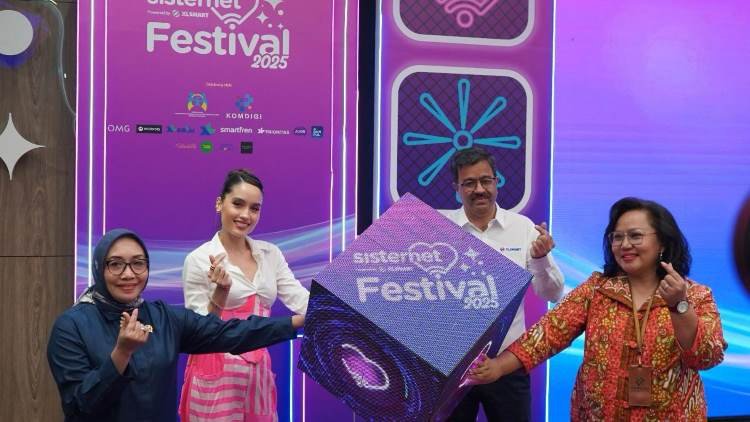XLSMART Terus Berdayakan Perempuan Digital