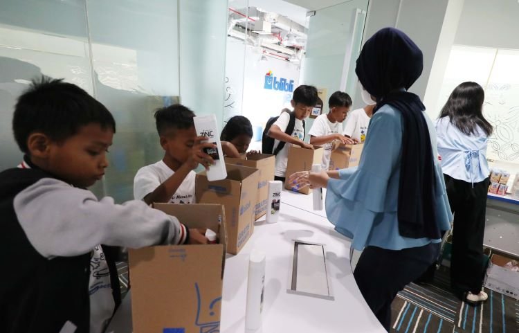 Blibli Ajak 48 Anak-anak Jadi Karyawan