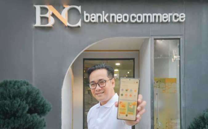 Masyarakat Jabodetabek Gunakan 2-3 Apliksi Bank