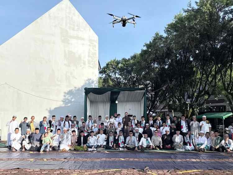 Kemeriahan Iduladha di Masjid Baiturrahman Kemang Pratama 3, Kota Bekasi