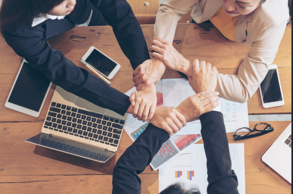 Jasnita Hadirkan Layanan Multichannel TOSCHAT