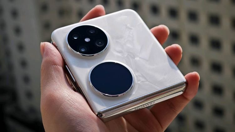 Huawei Luncurkan Ponsel Pocket 3 Pekan Depan