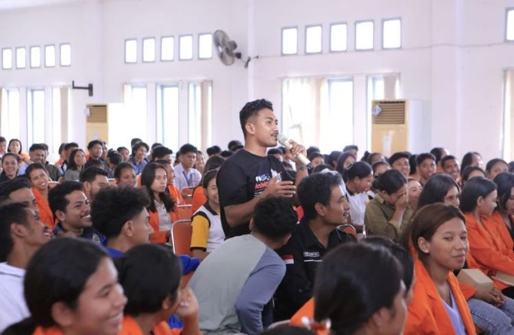 Indosat Gelar Program GenSi di Unipa, NTT