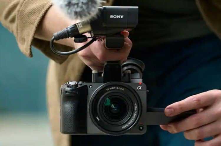 Sony FX2, Kamera Ringkas Kaya Fitur Sinematik