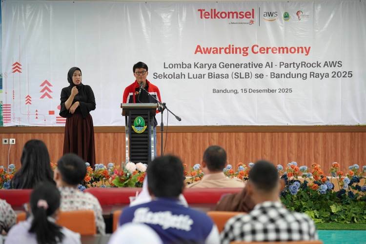 Telkomsel dan AWS Cetak 750 Talenta Disabilitas Mahir AI