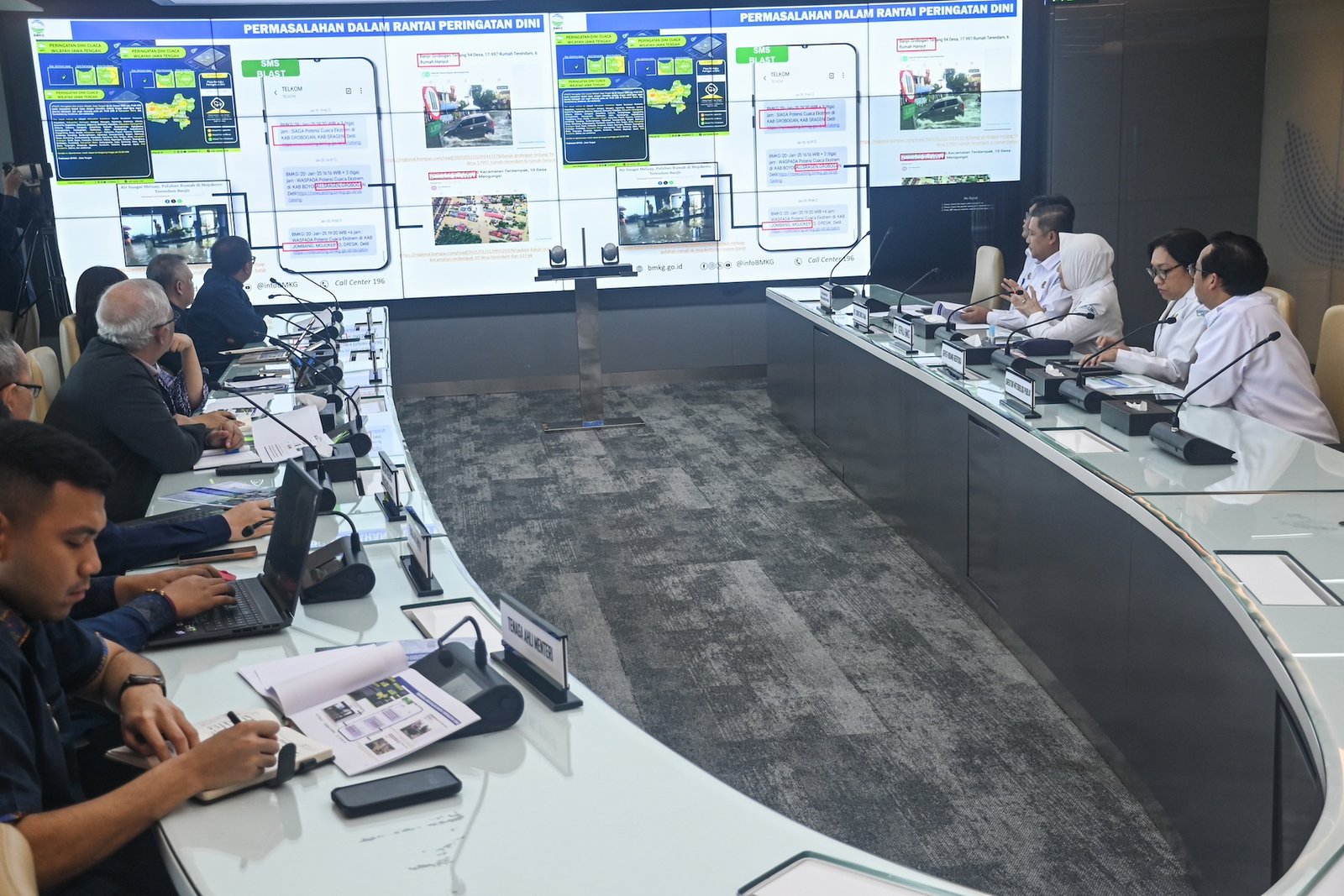 Kemkomdigi-BMKG Perkuat Peringatan Dini Cuaca Ekstrem