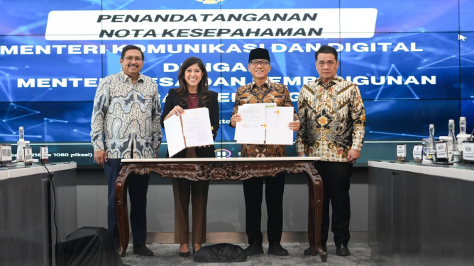 Pemerintah Akui 60 Juta Warga Belum Dilayani Internet