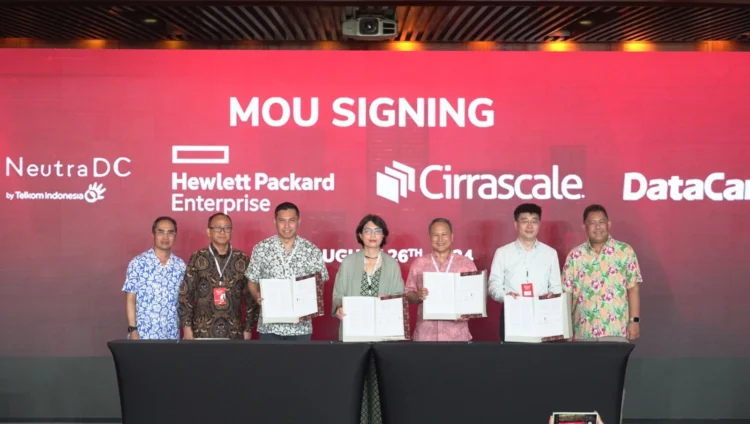 Telkom Gandeng 3 Mitra Global Kembangkan Bisnis Pusat Data