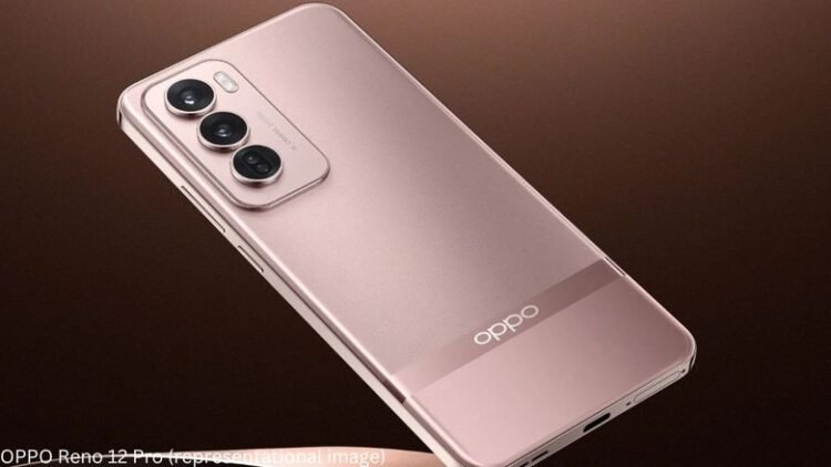 OPPO Reno 13 Pro Berlayar Lebar 6,83 Inci