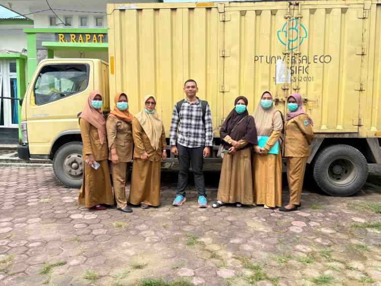 Universal Eco Angkut 2 Ton Limbah Medis di Seram Bagian Timur