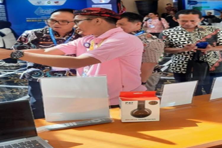 Jasnita Dukung Digitalisasi Layanan Pemda