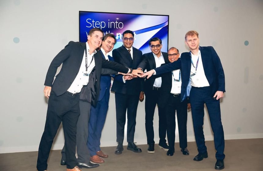 Indosat, Ericsson, dan Google Perkuat Bisnis RI
