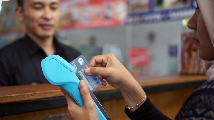 Produk e-KTP Reader PT INTI Berkandungan Lokal 62%