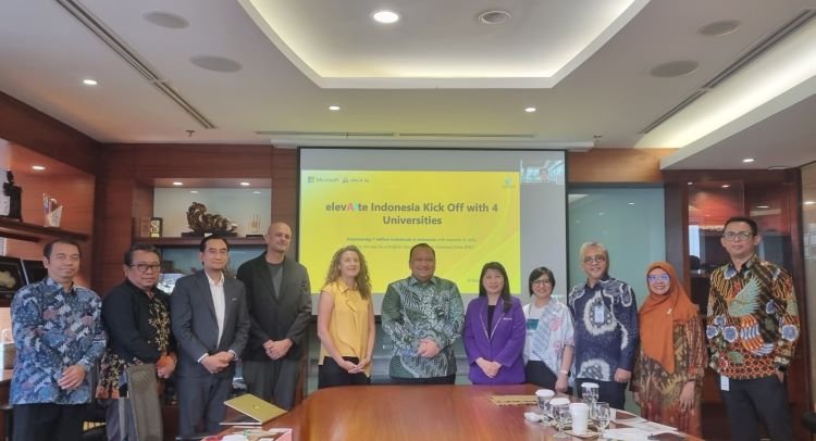 BINUS, TelU, UB, dan UGM Masuk Ekosistem elevAIte Microsoft