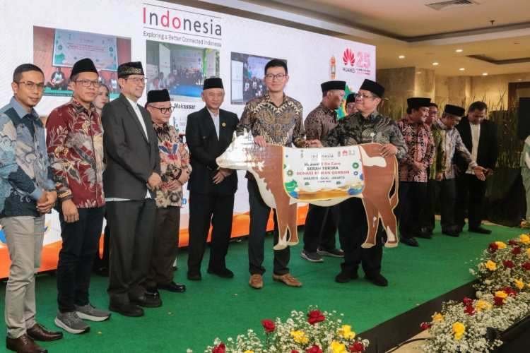 Huawei Sebar 75 Hewan Kurban di Indonesia