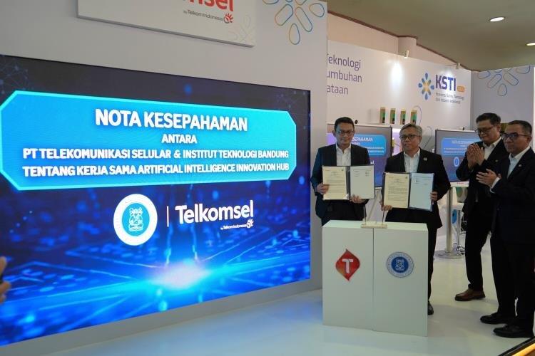 Telkomsel dan ITB Hadirkan AI Innovation Hub