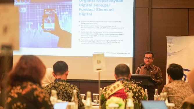 Semua Pihak Diajak Tegakkan UU Pelindungan Data Pribadi