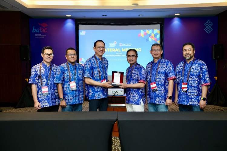 XLSMART dan Telkom Kerja Sama Pelanggan dan Monetisasi Trafik